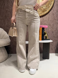 Jeans con bandana in pizzo e perle