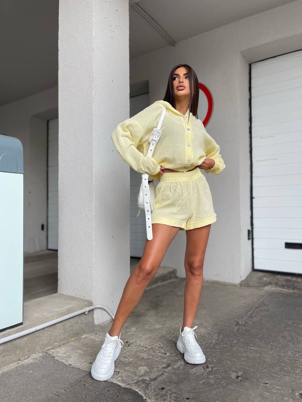 Set short più camicia giallo pastello
