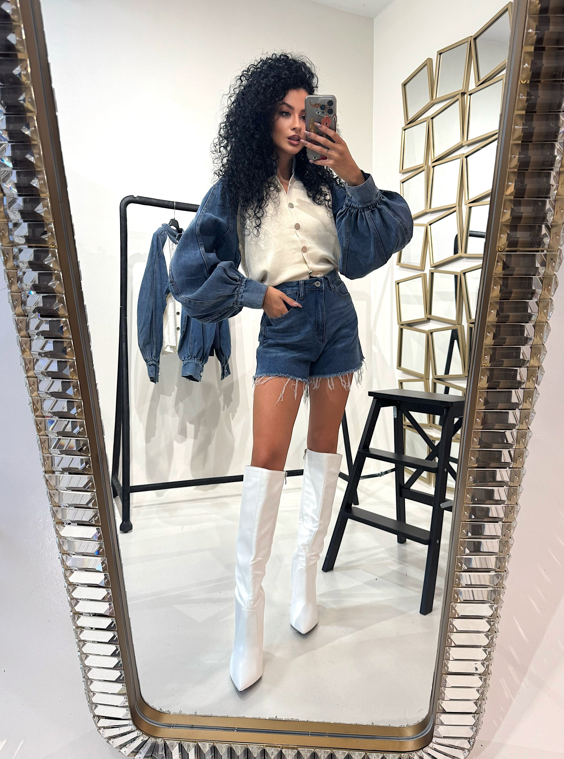 Maglioncino con dettaglio in denim