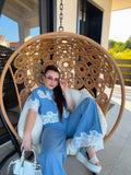 Set camicia e jeans con pizzo