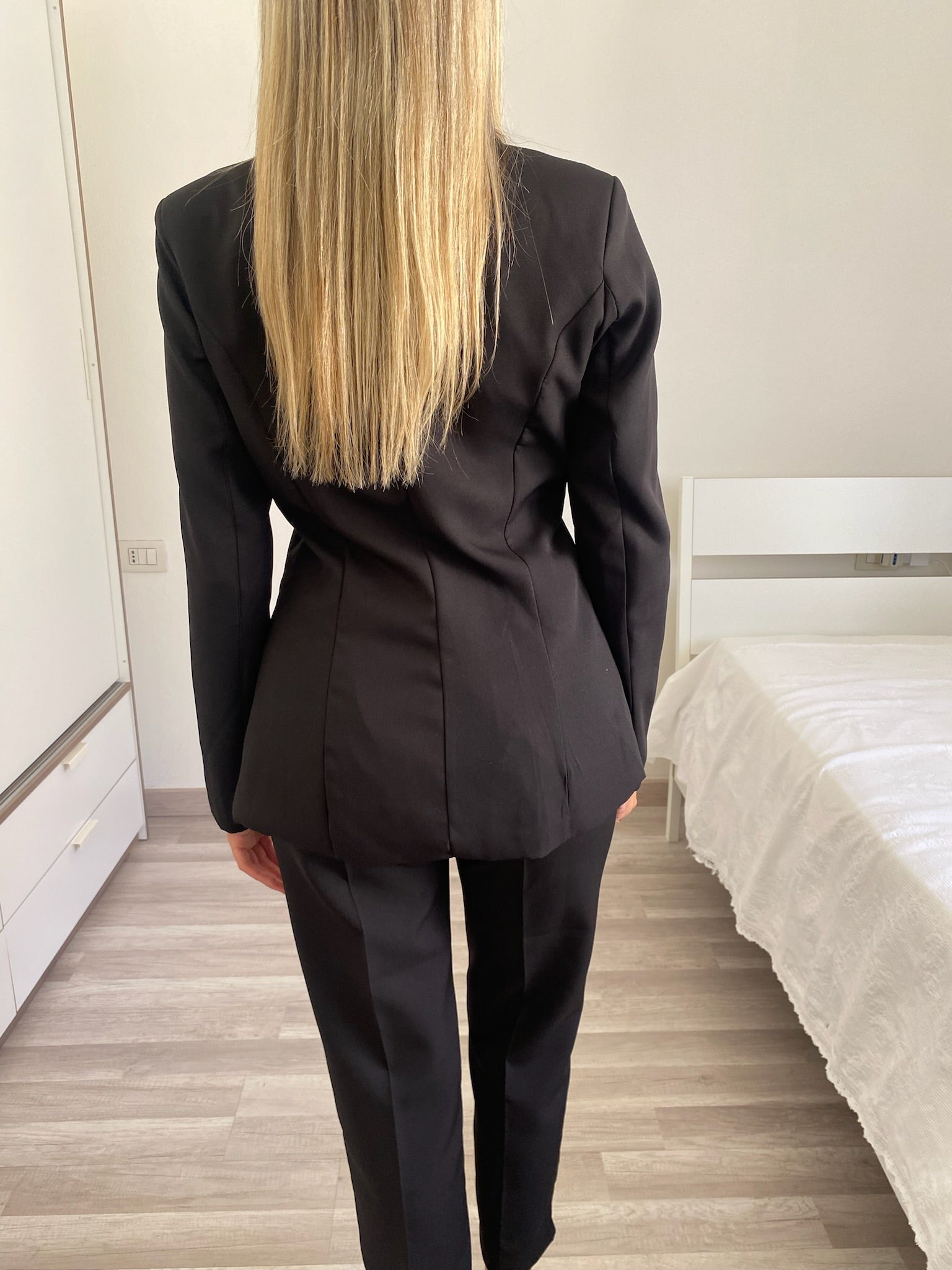 Completo doppio petto nero