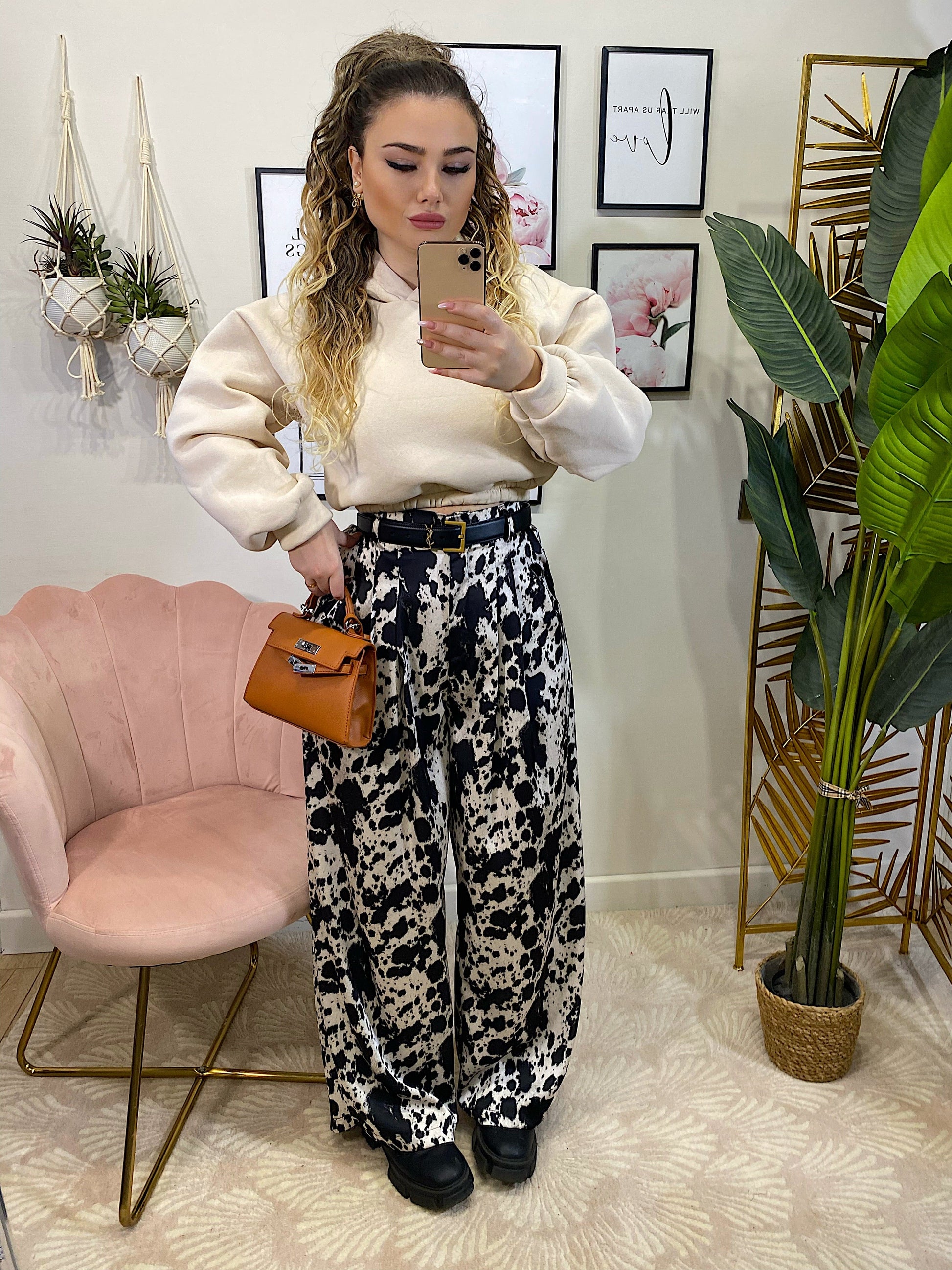 Pantalone in satin bianco nero