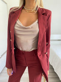 Top con scollo cipria