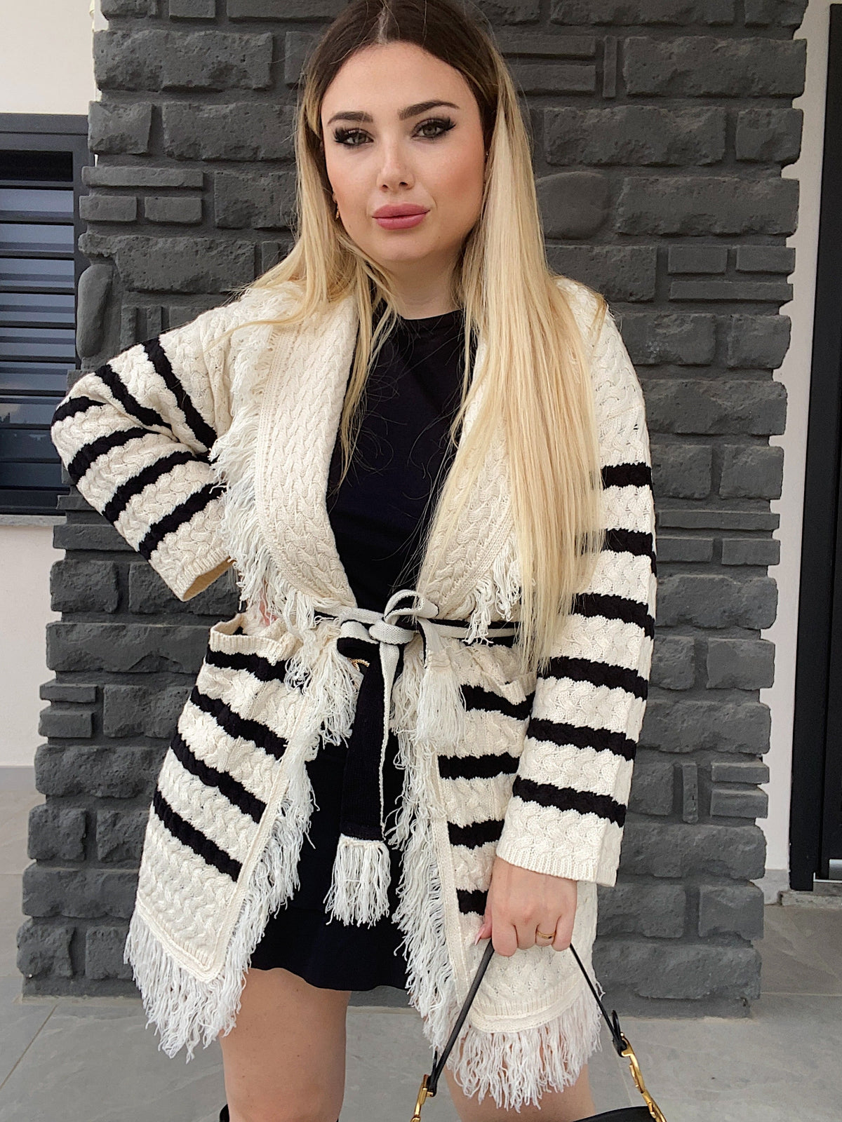 Cardigan bianco nero
