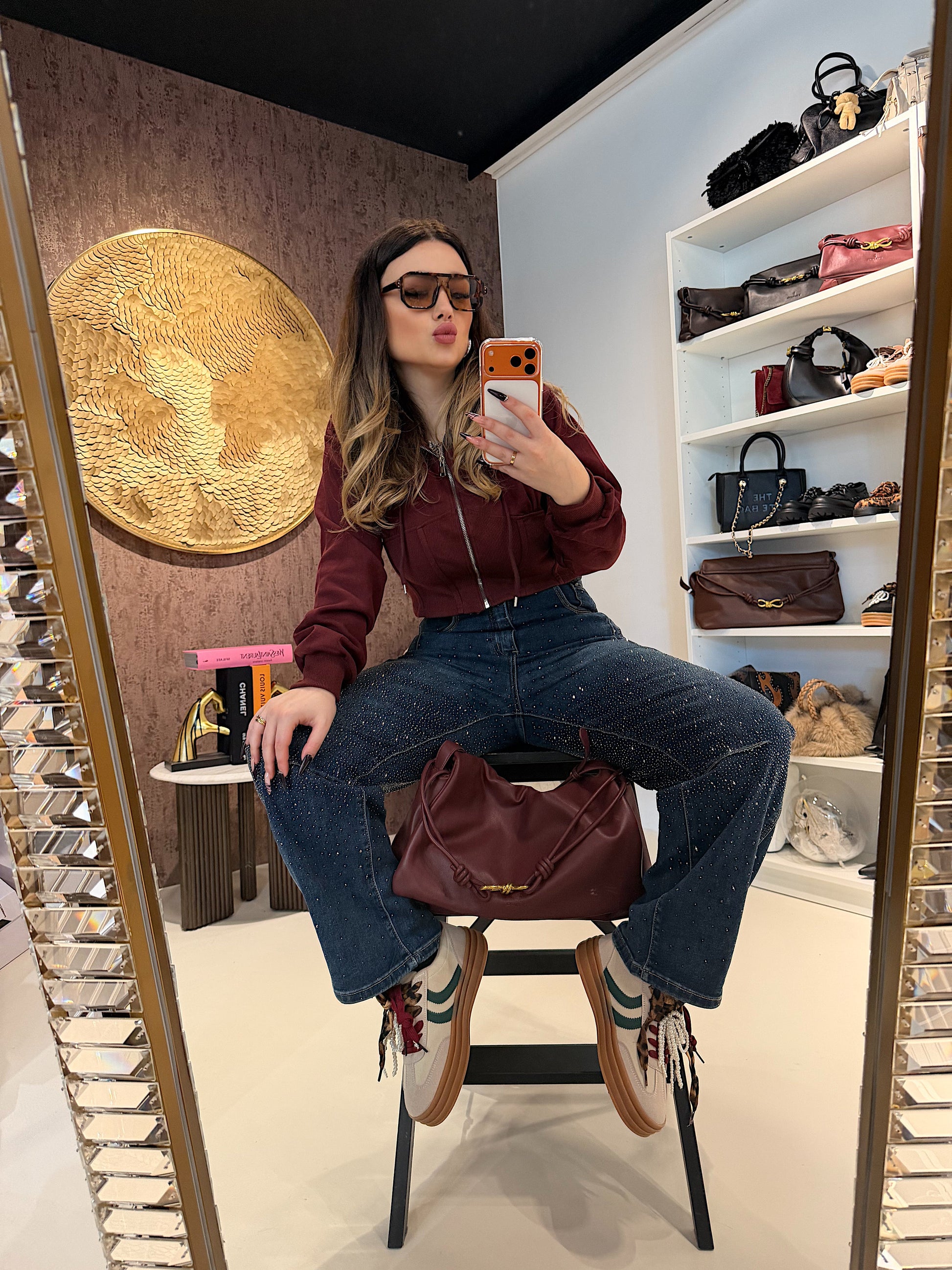 Felpa Cropped con zip e cappuccio