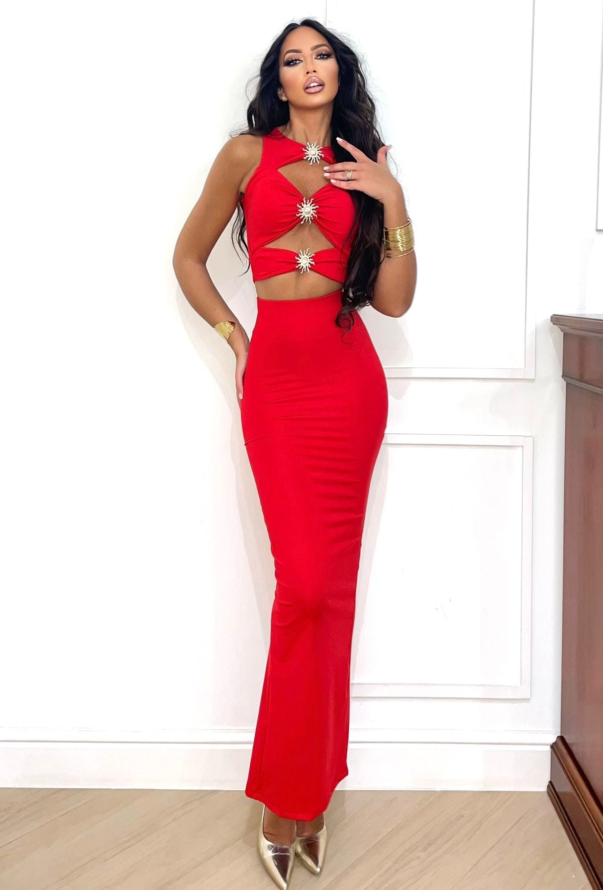 Completo Cut-Out con sole rosso