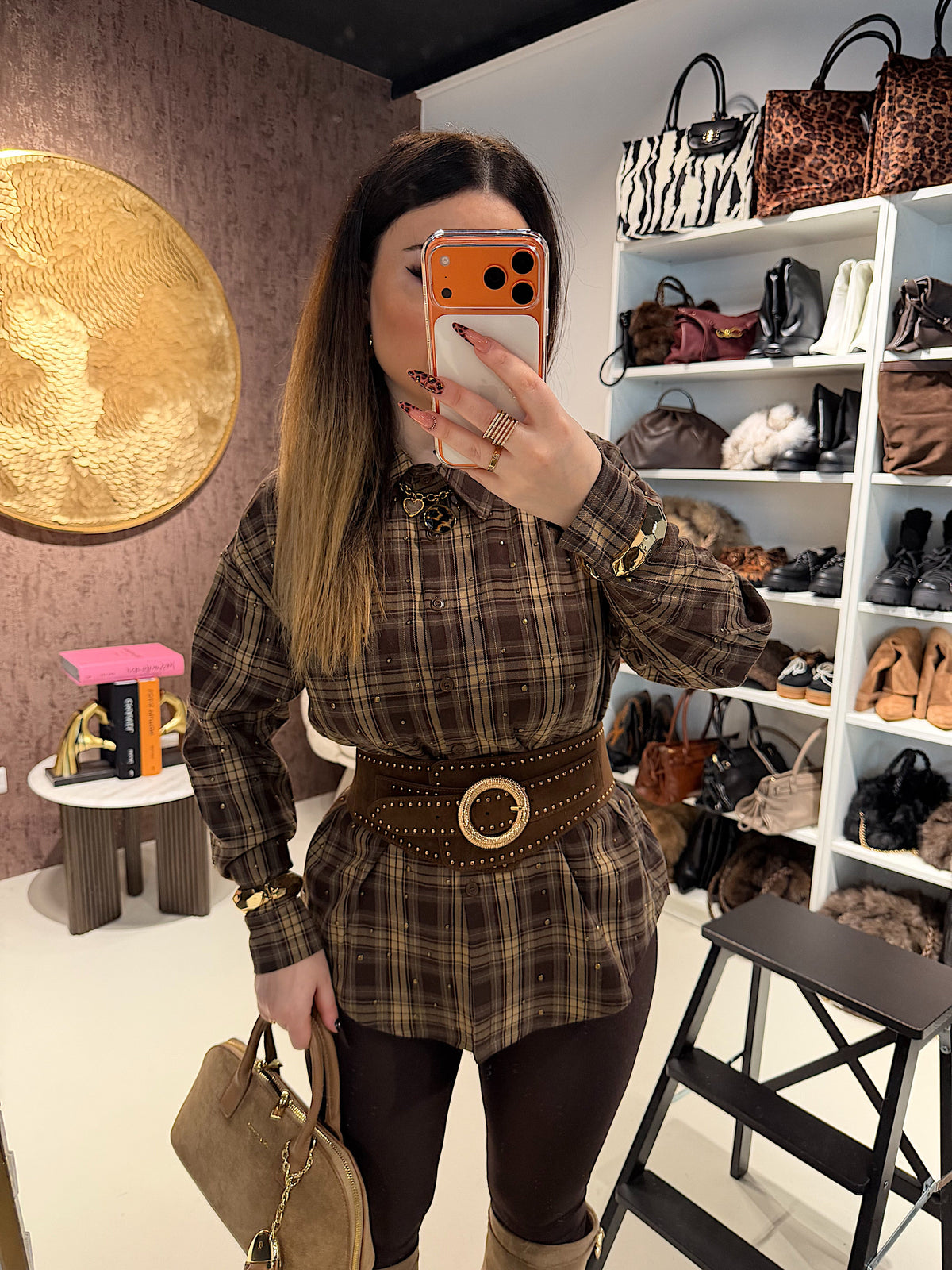 Maxi camicione con borchie