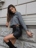 Camicia crop a quadri bianco nero