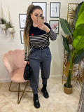 Pantalone grigio con polsino e cintura