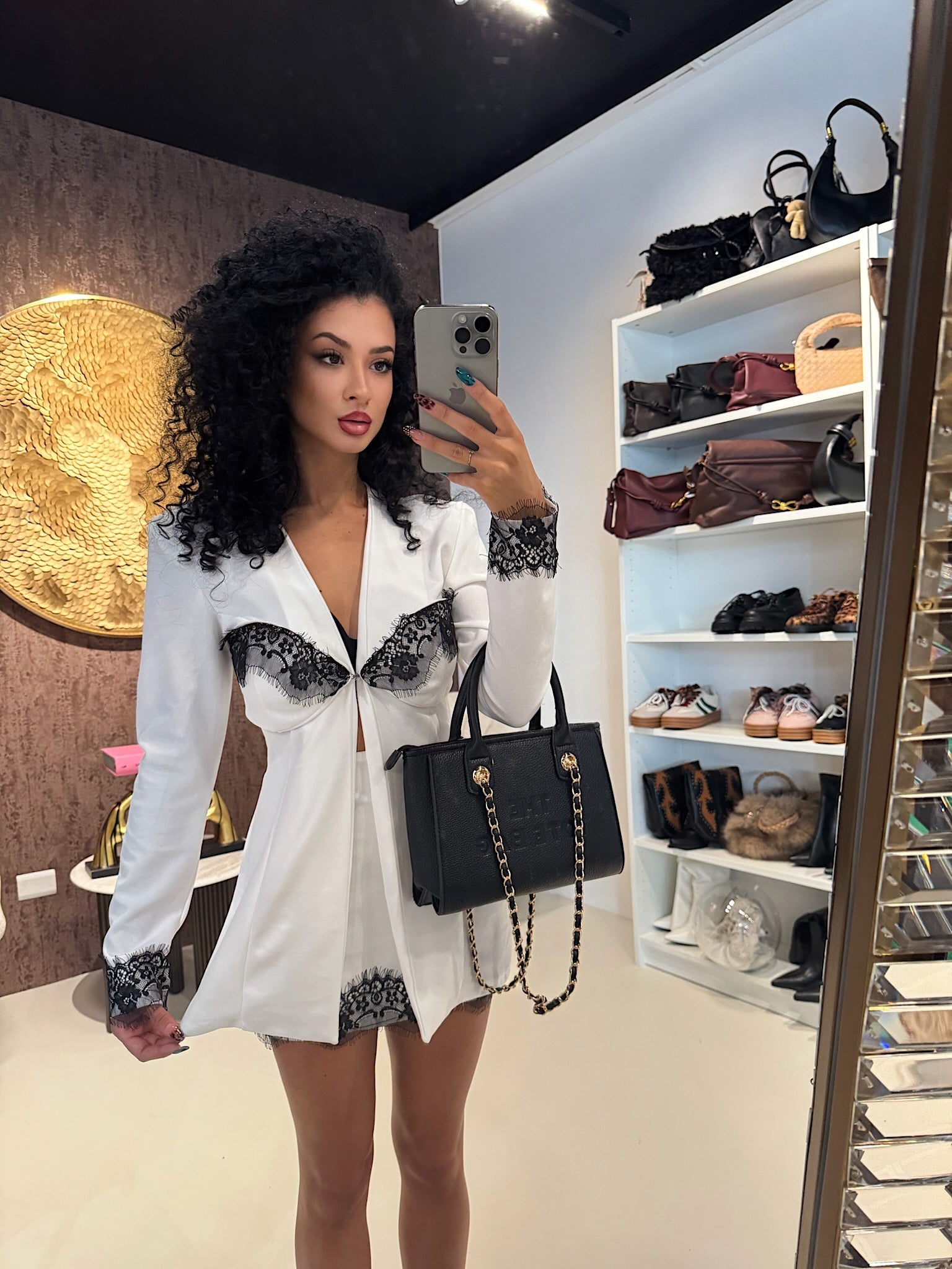 Completo giacca e short con pizzo