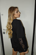 T-Shirt con stampa e maniche in pizzo nero