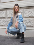 Maglione over con dettaglio in jeans