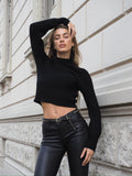 Maglione nero collo alto
