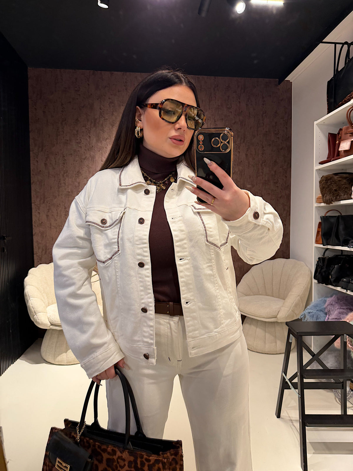 Completo Essential White Denim