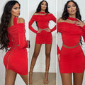Abito rosso con choker