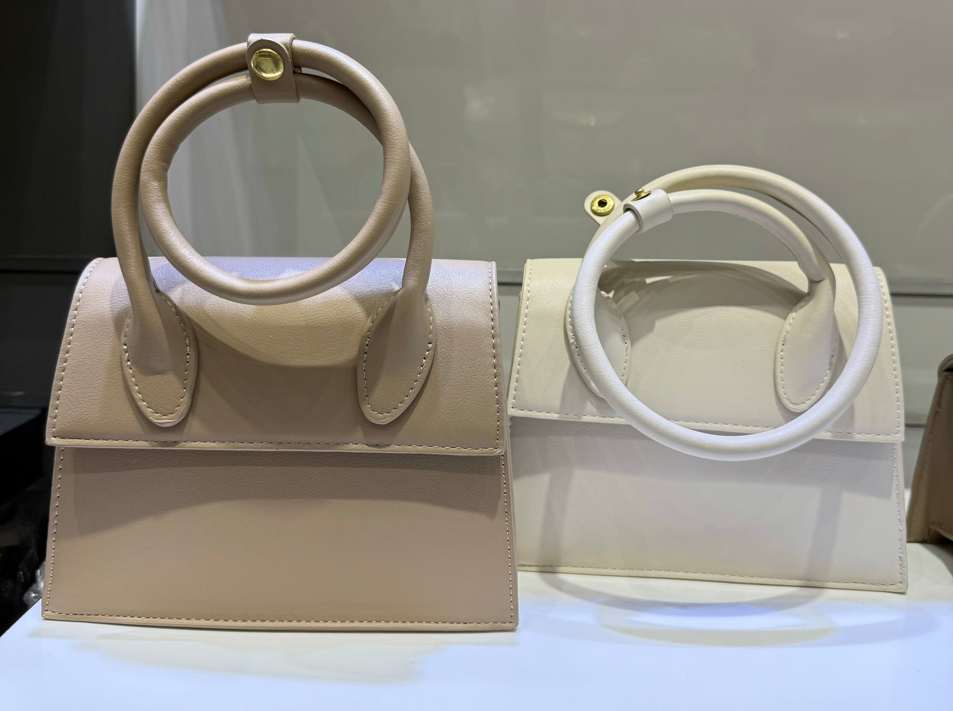 Borsa viral media vari colori