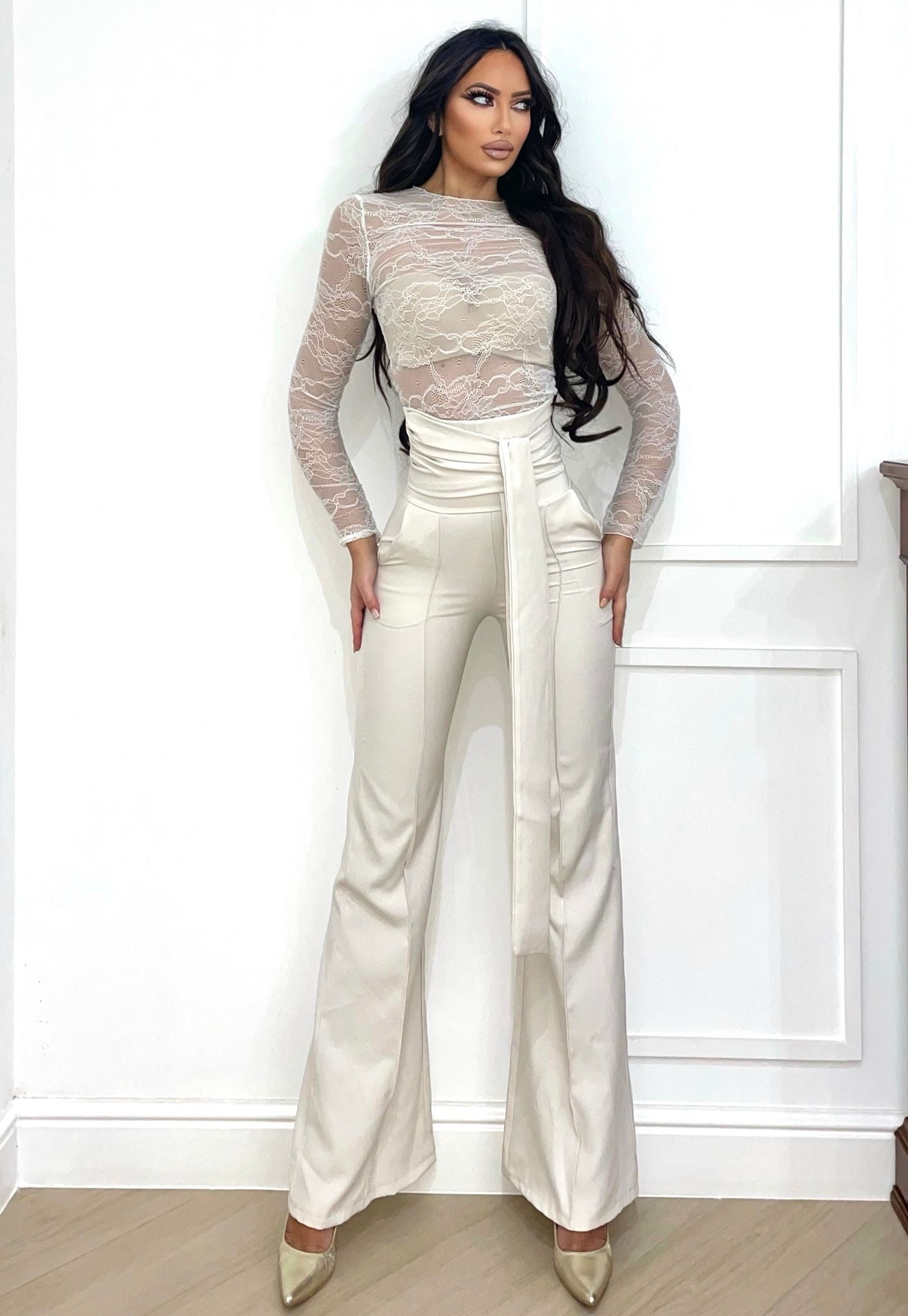 Pantalone vita alta con fusciacca beige