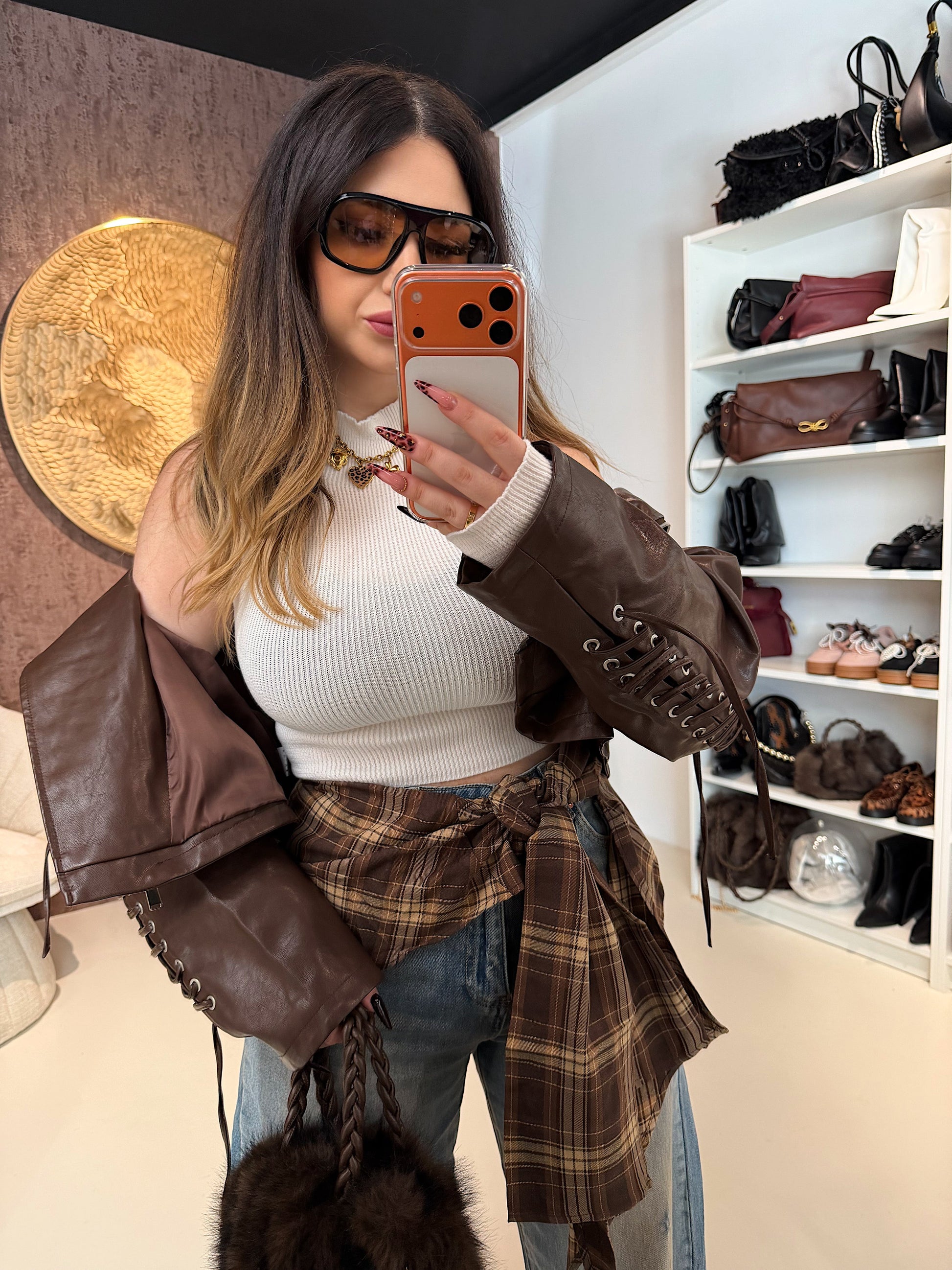 Top a Collo Alto con Manicotti Coordinati