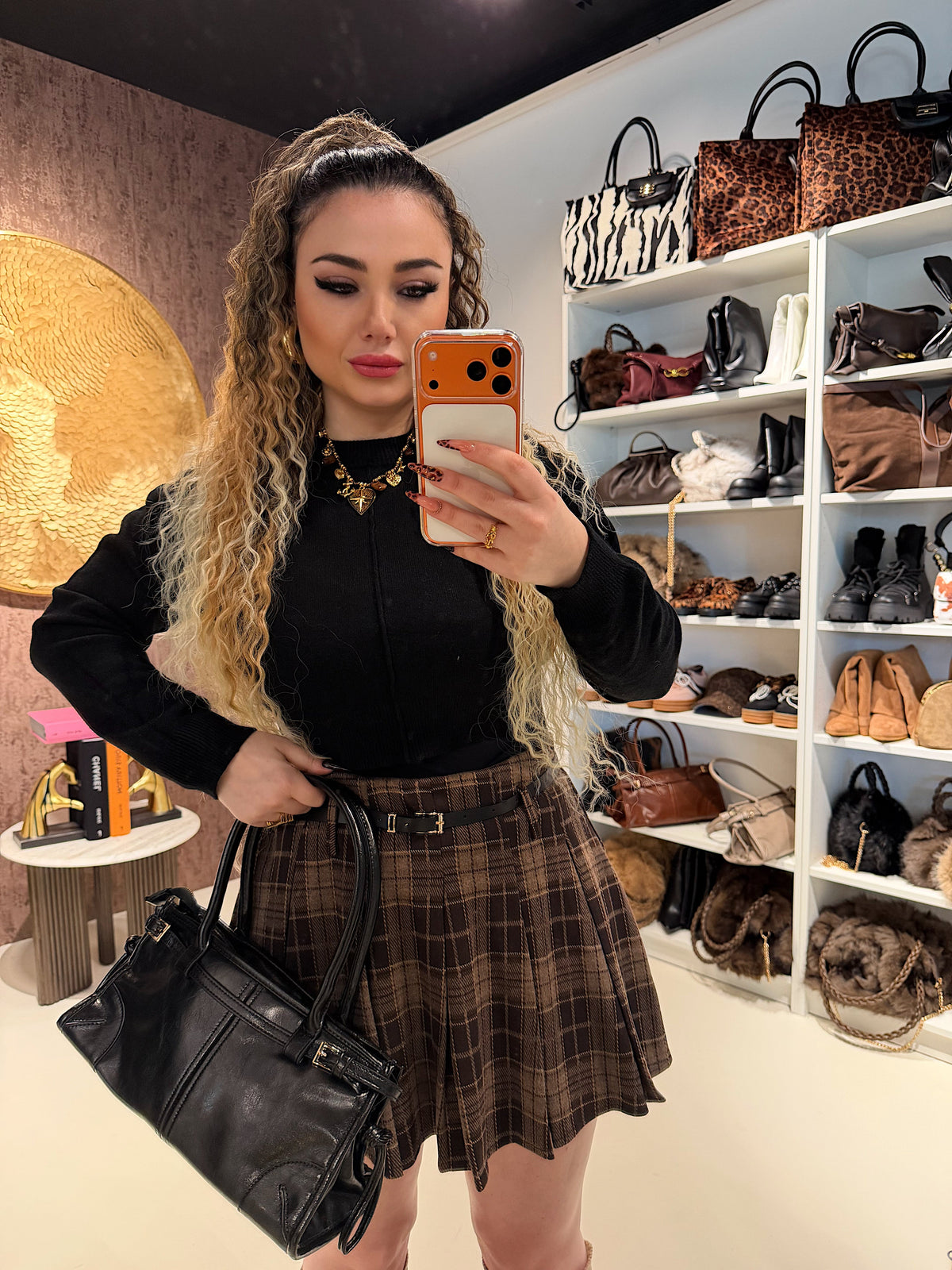Maglioncino nero crop