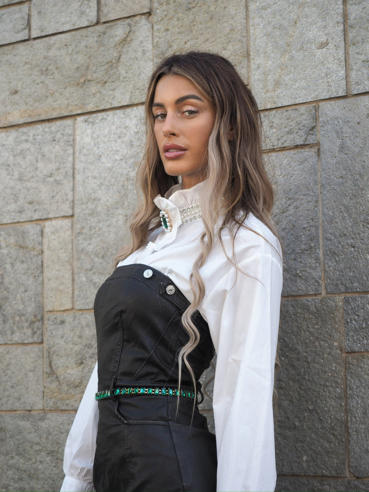 Camicia con bottoni gioiello