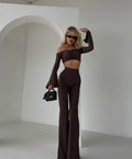 Due pezzi top e pantalone moka