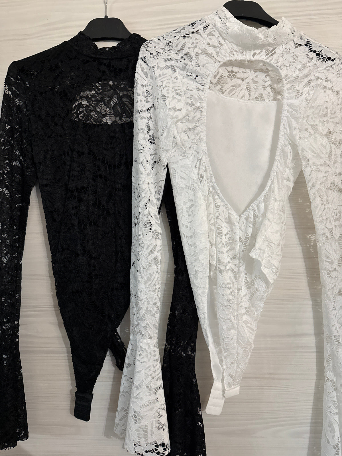 Body in pizzo schiena aperta