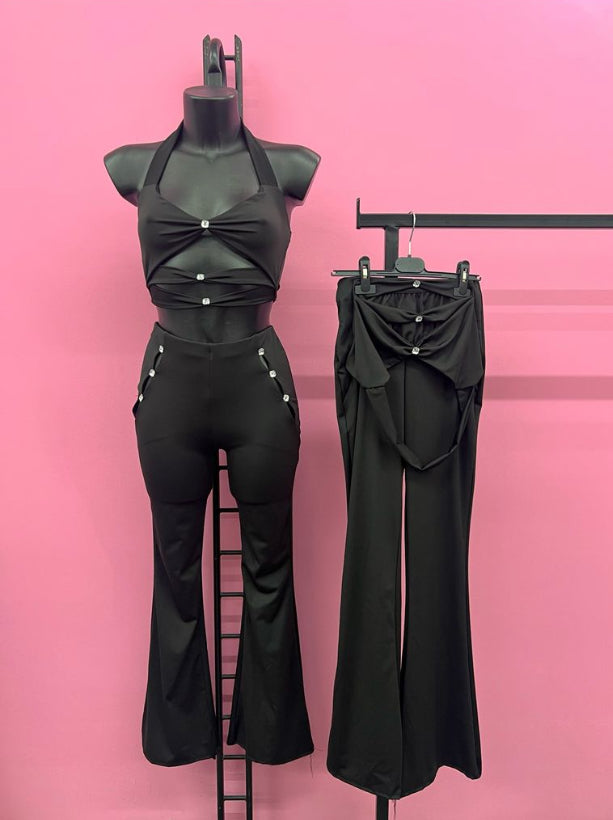Completo top e pantalone con bottoncini in strass