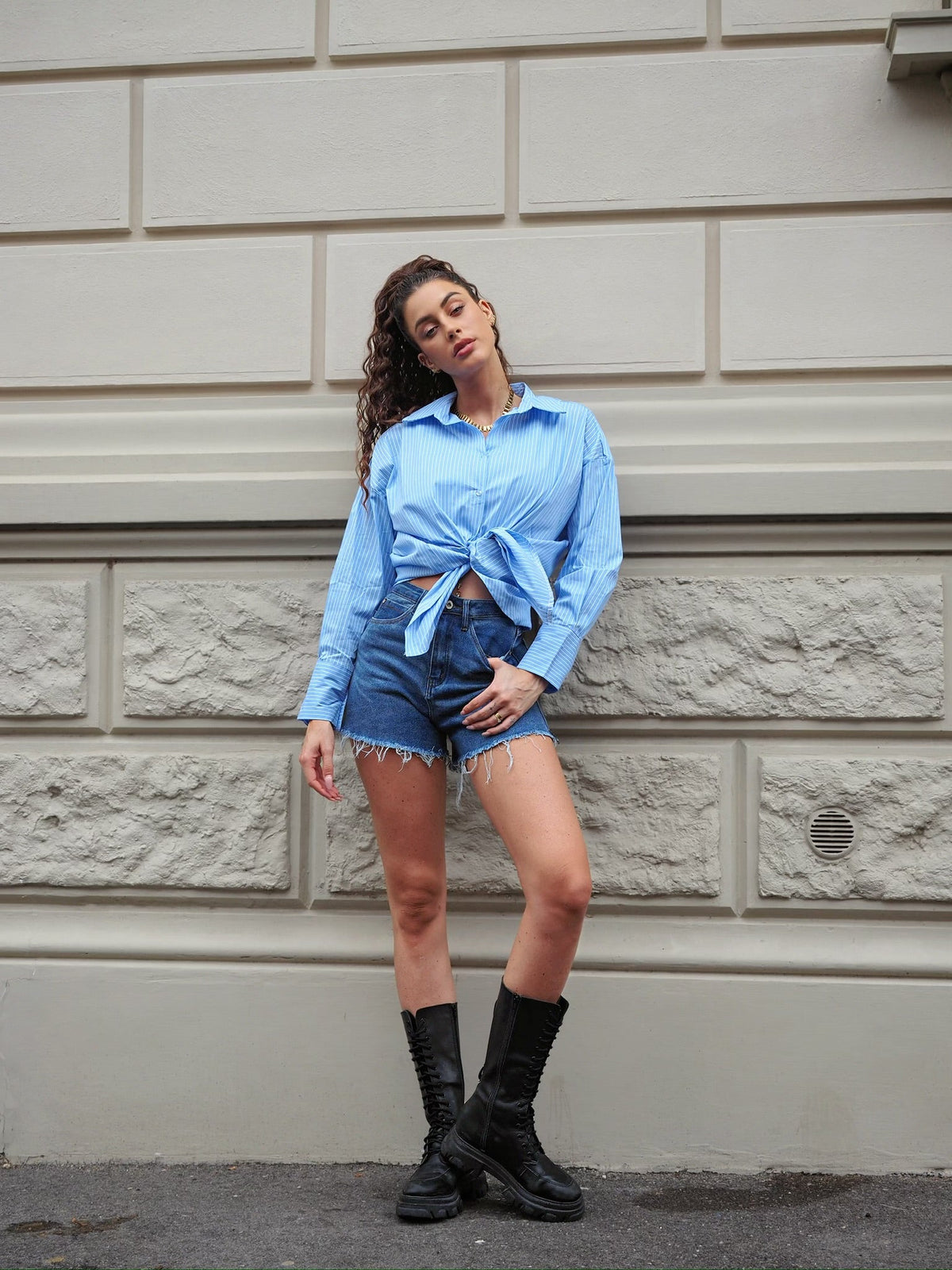 Camicia over a righine