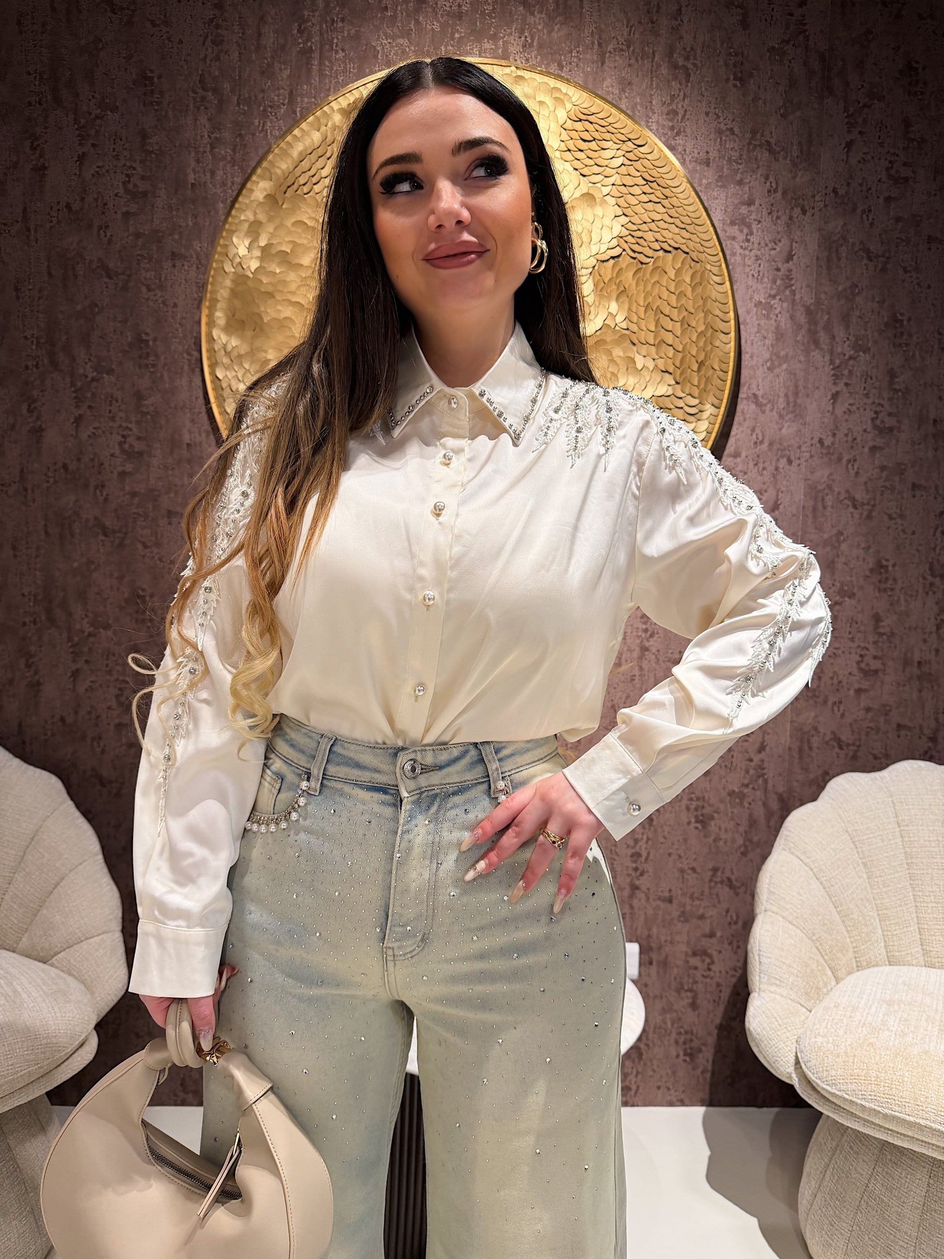 Camicia Satin Gioiello con Spalle Ricamate