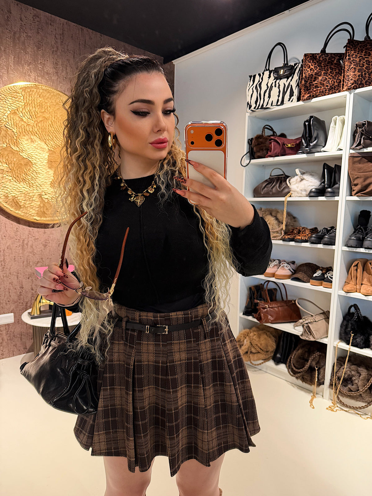 Maglioncino nero crop