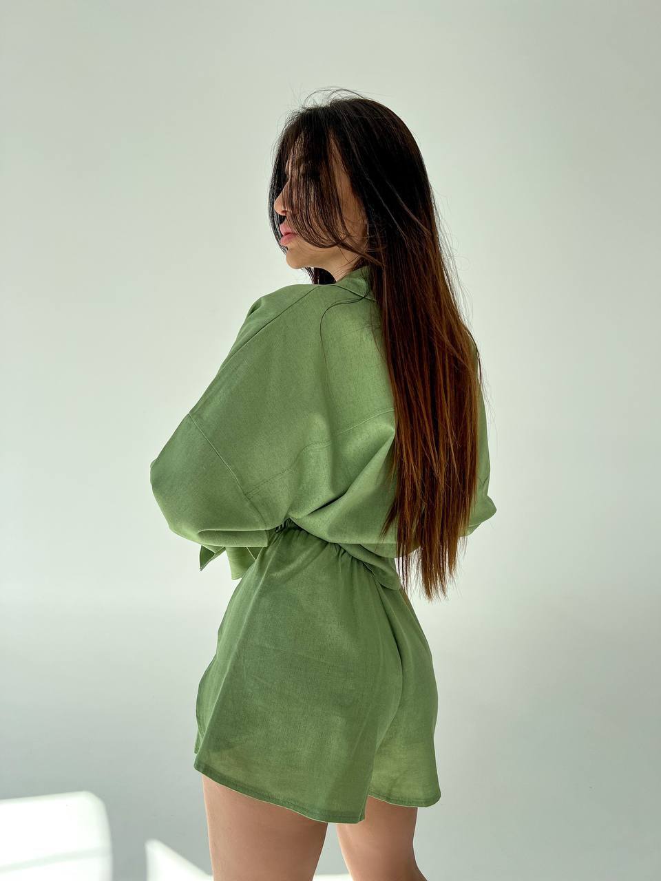 Set due pezzi camicia e short pistacchio