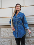Giaccone di jeans con borchie