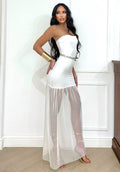 Abito a fascia con gonna in tulle bianco