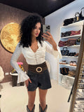 Body con bottoni oro e manica voilant