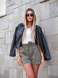 Short con fiocco verde militare