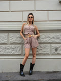 Completo smanicato e short Camel