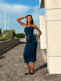 Tubino in jeans con spacco e zip