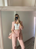 Completo giacca e pantaloni cipria