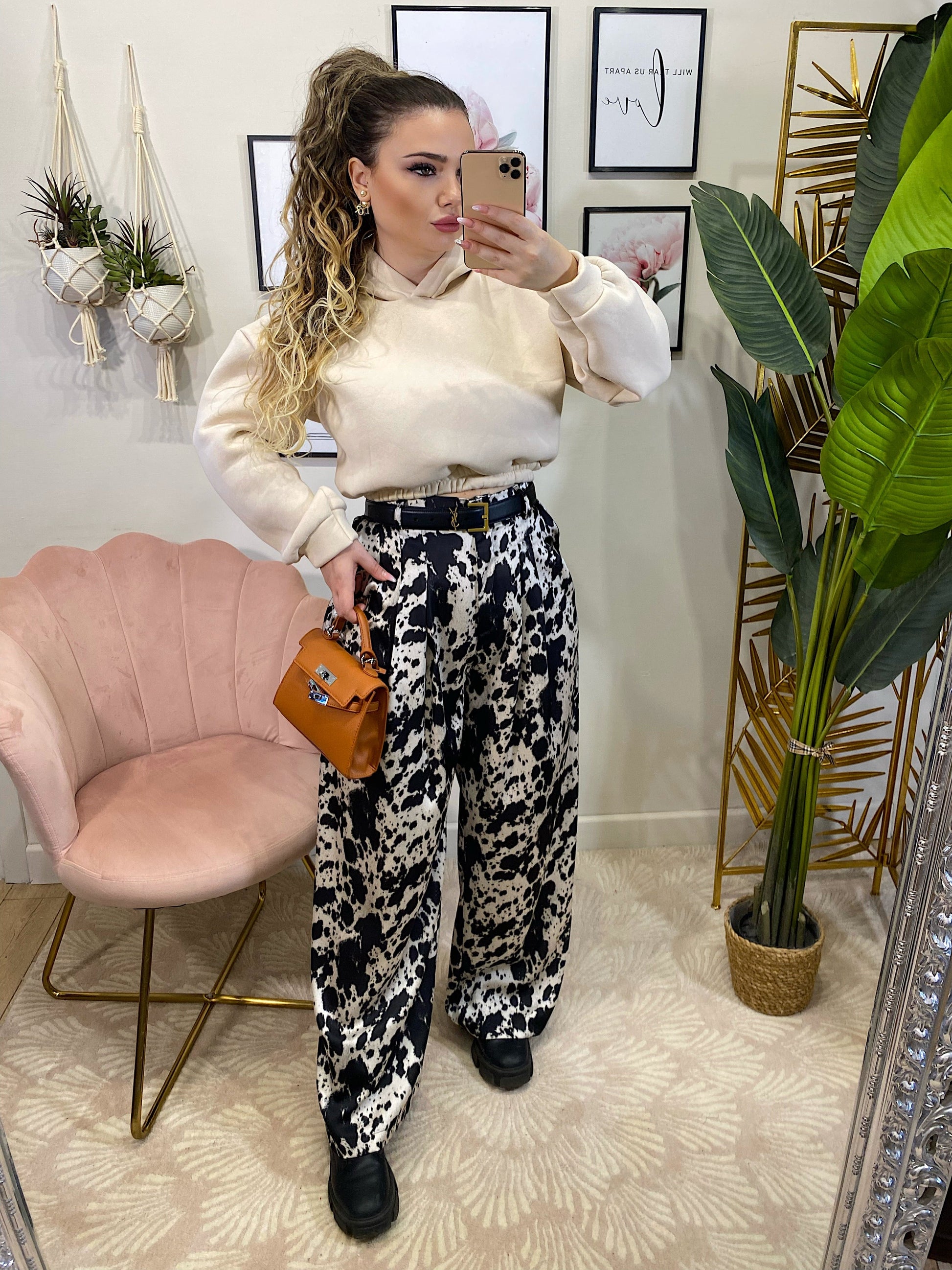 Pantalone in satin bianco nero
