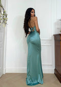 Abito a sirena con push up e incrocio