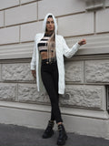Cardigan bianco a trecce