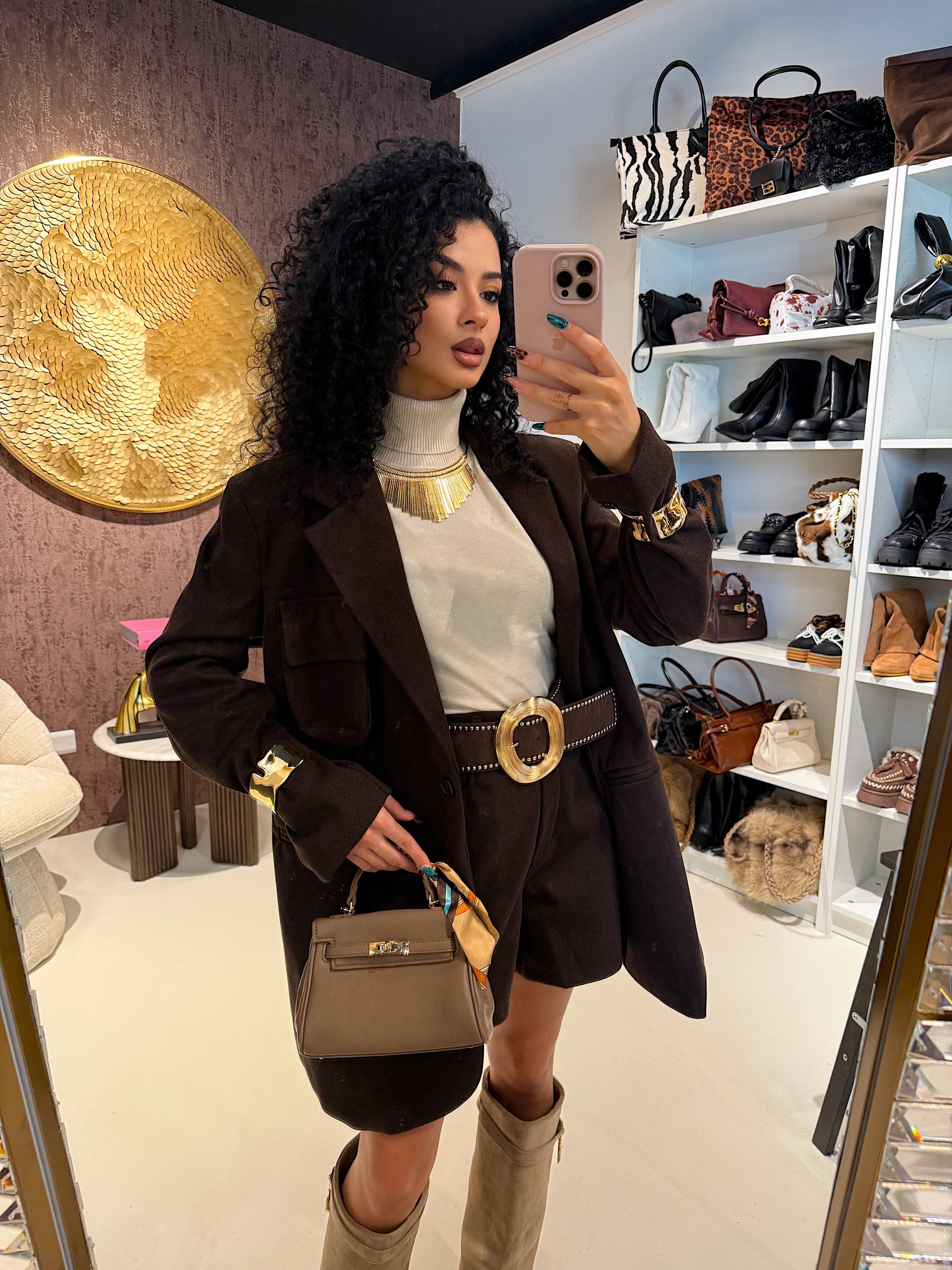 Completo choco short e giacca con tasche