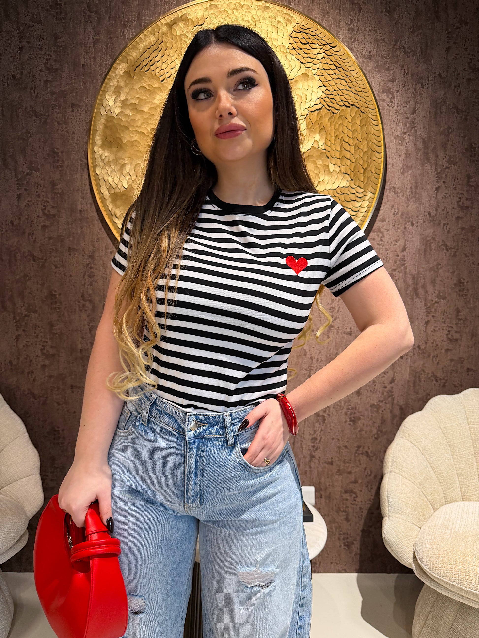 Maglia a righe con cuore