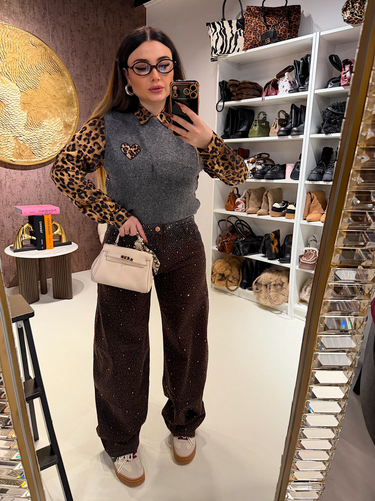 Gilet con cuore maculato i bottoni laterali