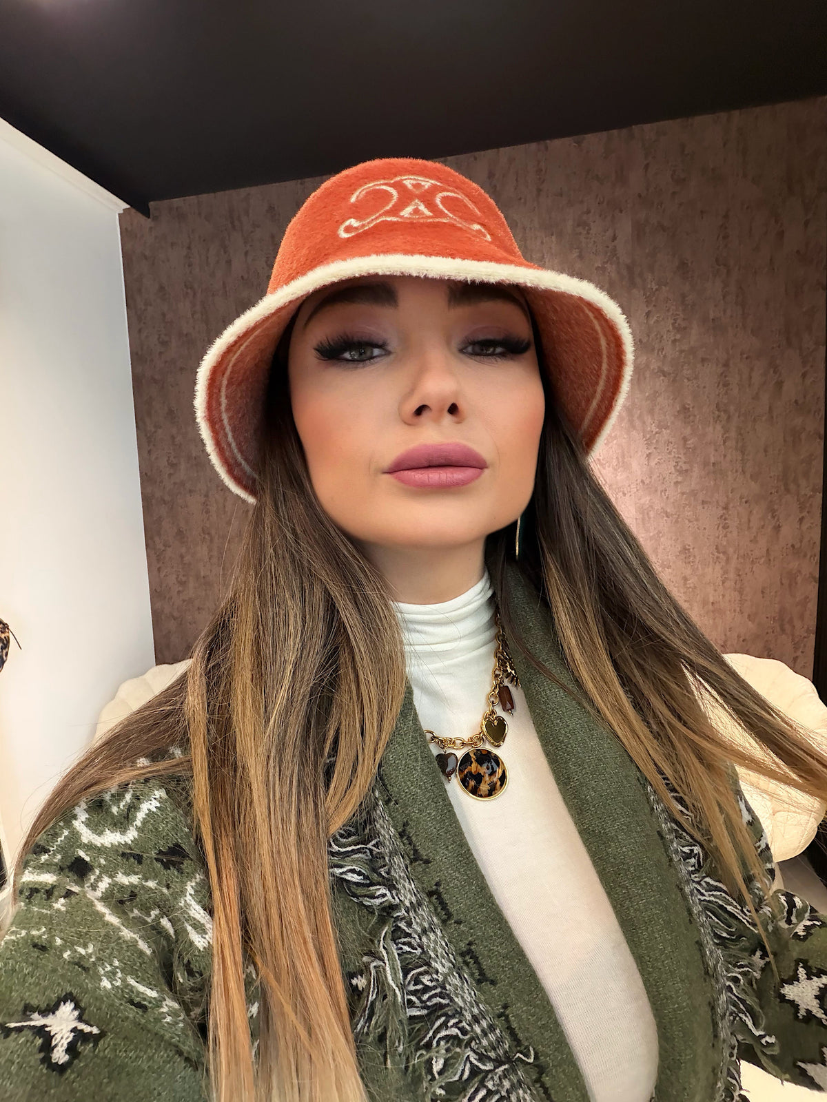 Cappelli sciarpe e guanti