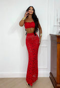 Completo top e gonna in pizzo rosso