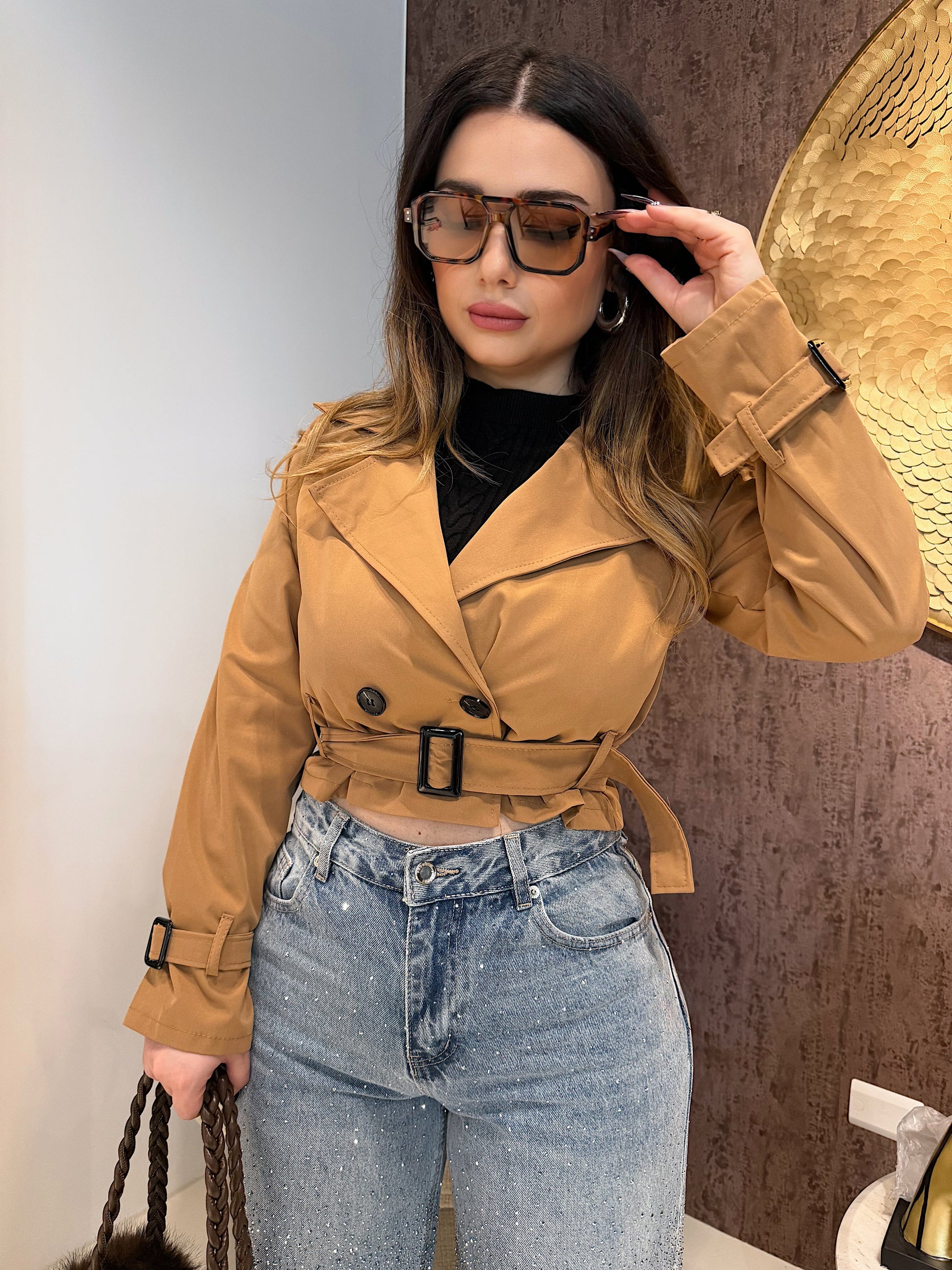 Trench corto donna con cintura