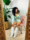 Tutina menta con spilla
