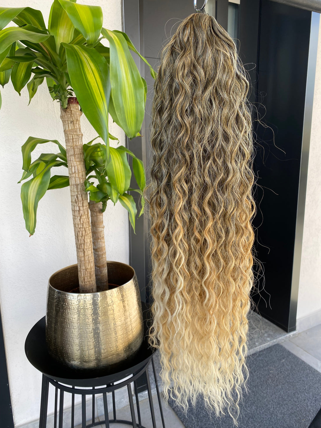 Coda effetto bagnato super riccio con Coulisse Biondo Degradè