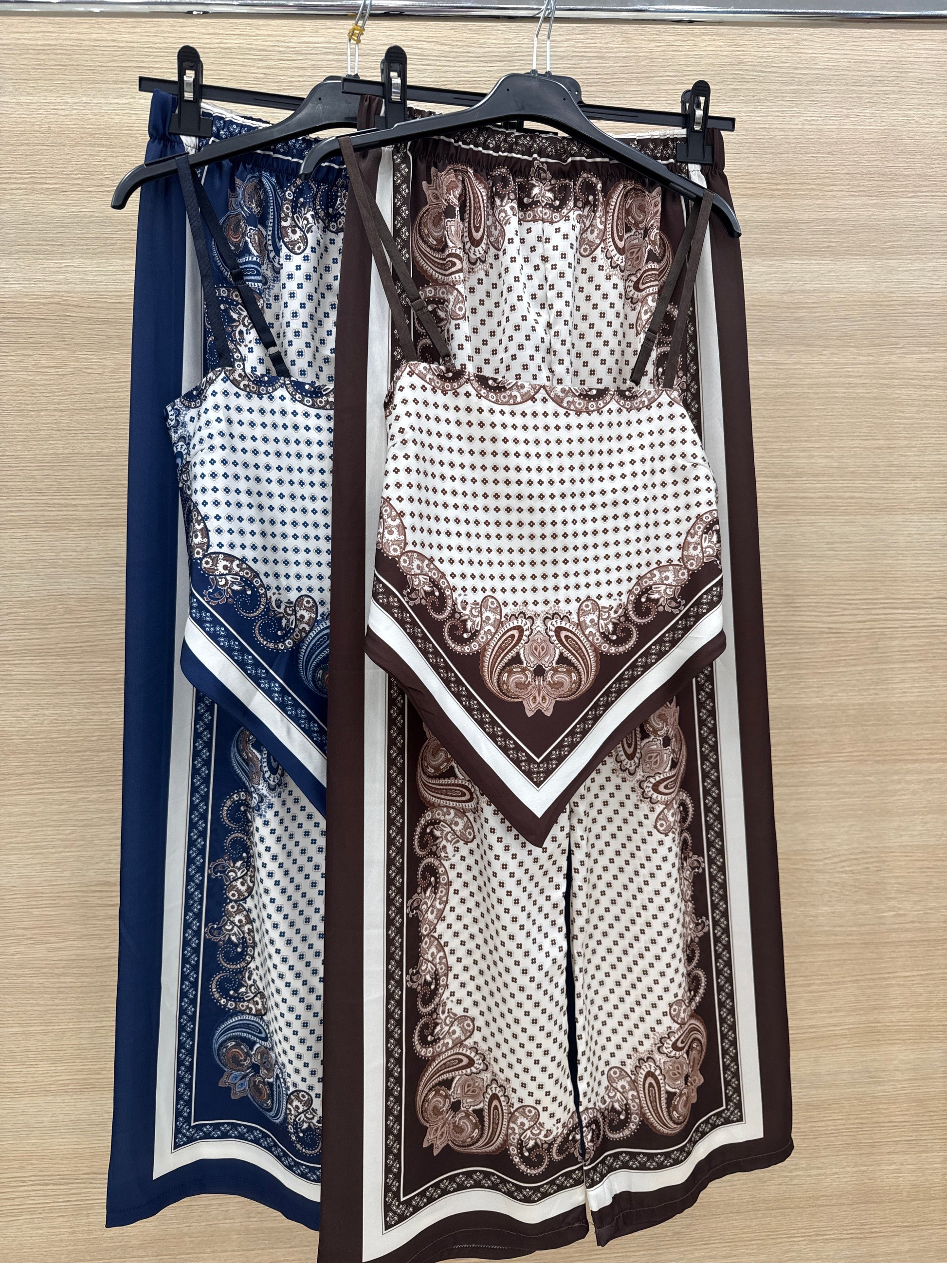 Completo top e pantalone bandana